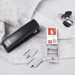 得力(deli)12#办公订书机3件套(订书器+订书针+起钉器) 黑色0354